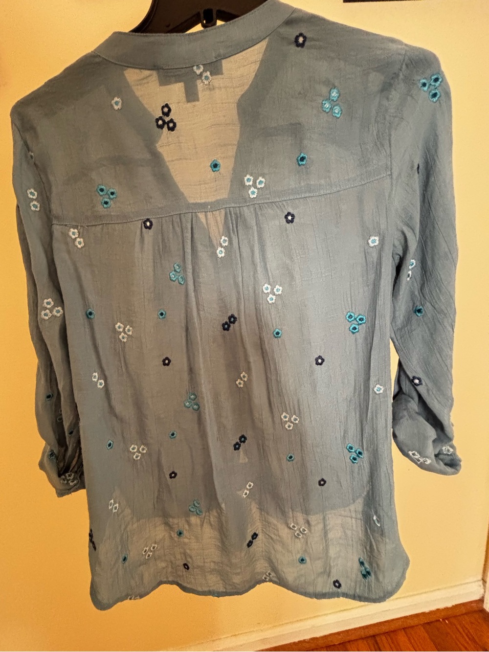 Figueroa & Flower Blue Floral Top for Women small size - Picture 4 of 13
